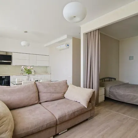 Pearl With Sea View Apartment